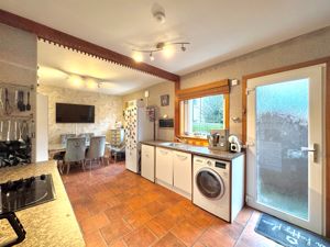 Photo 14- click for photo gallery